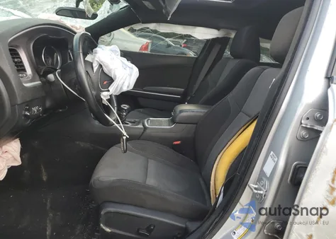 2019 Dodge Charger Sxt z USA, uszkodzony, nr VIN 2C3CDXBG0KH710071